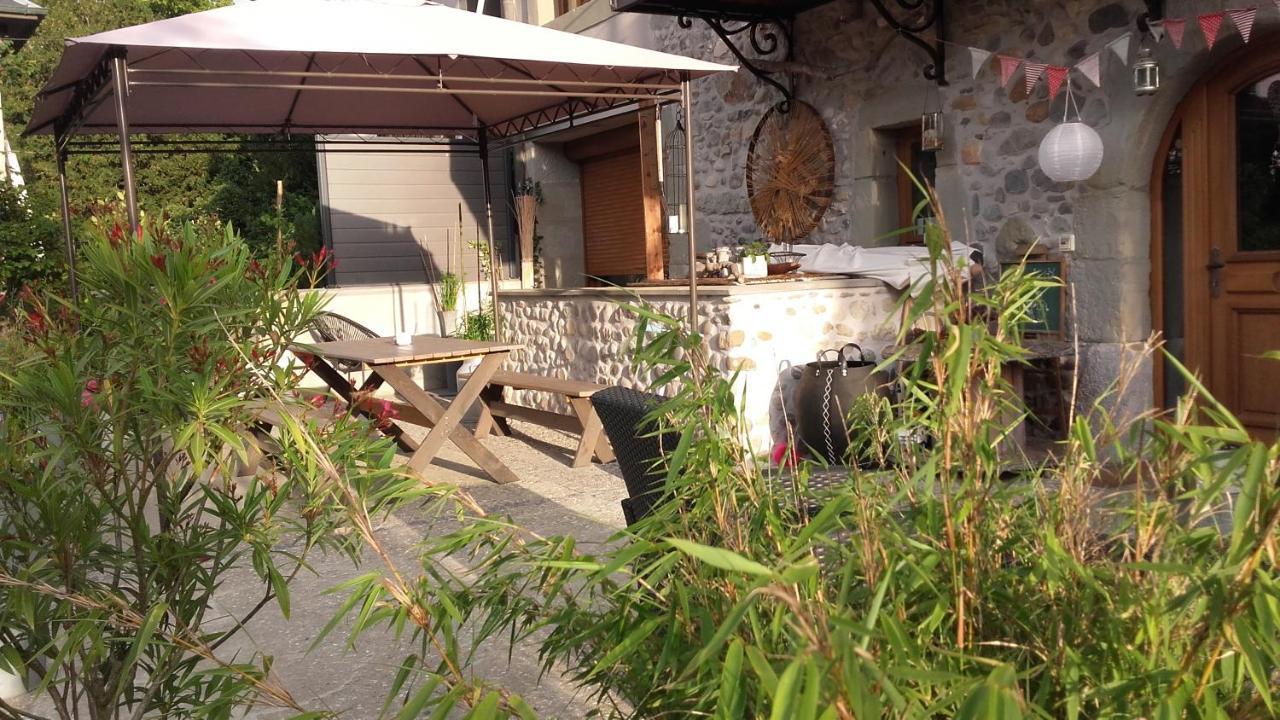 Escapade Champetre Bed & Breakfast Hauteville-sur-Fier Exterior foto