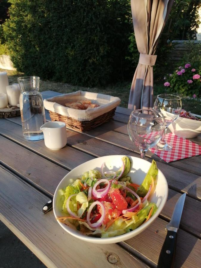 Escapade Champetre Bed & Breakfast Hauteville-sur-Fier Exterior foto